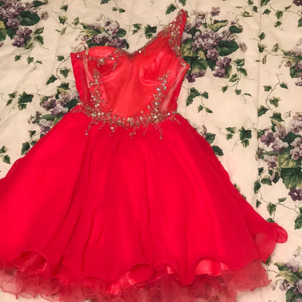 One strap dress
